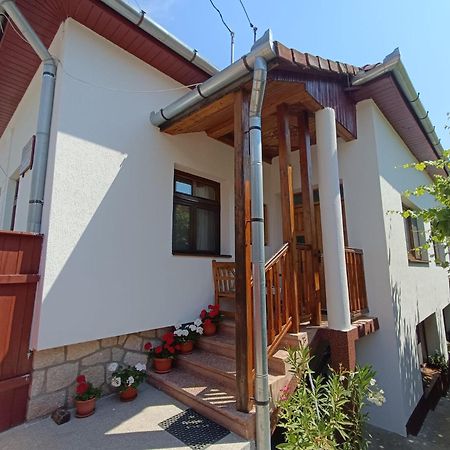 Kerekes Vendégház Rimetea Esterno foto