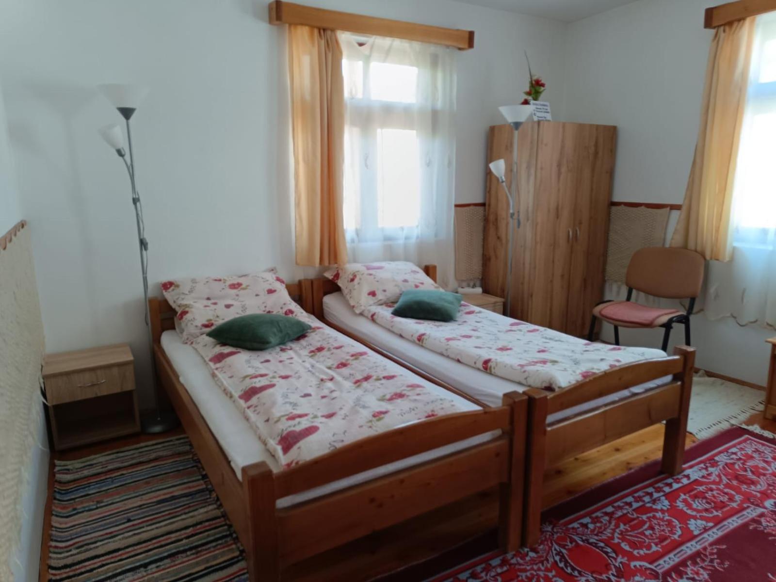 Kerekes Vendégház Rimetea Esterno foto